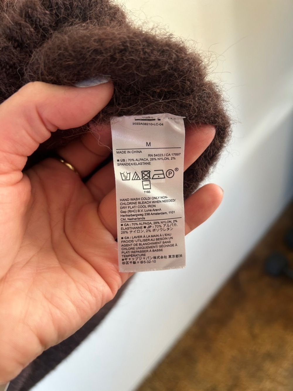 Banana Republic Fairisle Alpaca Sweater with Tan and Cream Yoke - Picture 4 of 6